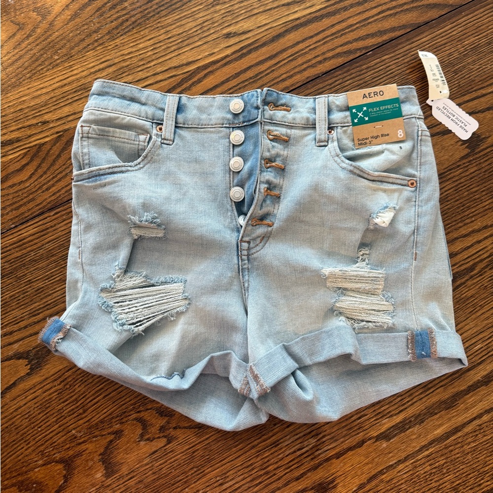 NWT Aero 3” High Rise Jean Short